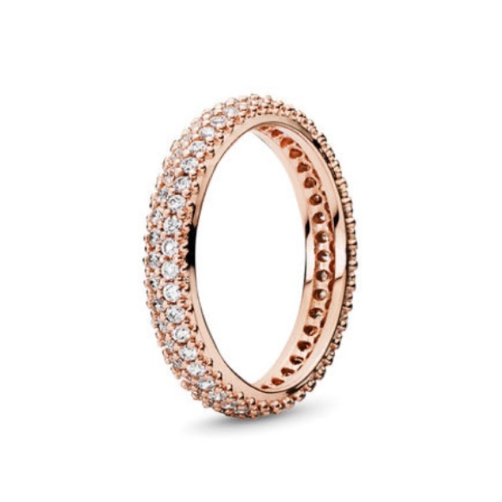Pandora Ring